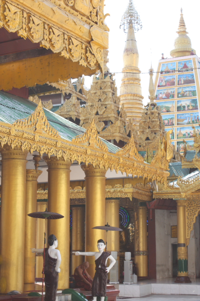 Shwedagon18